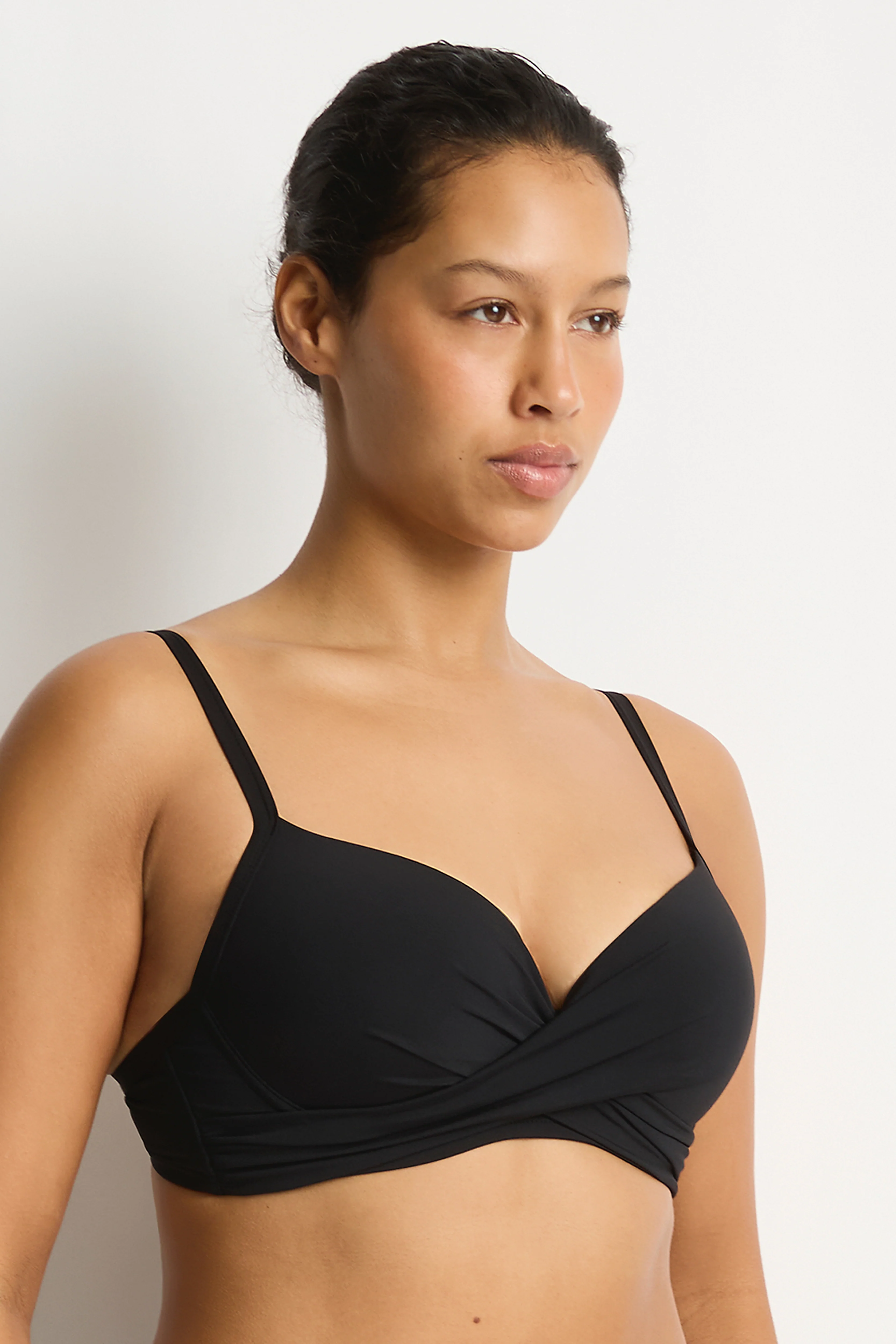 Eco Essentials Cross Front Moulded Cup Bra - Image 8