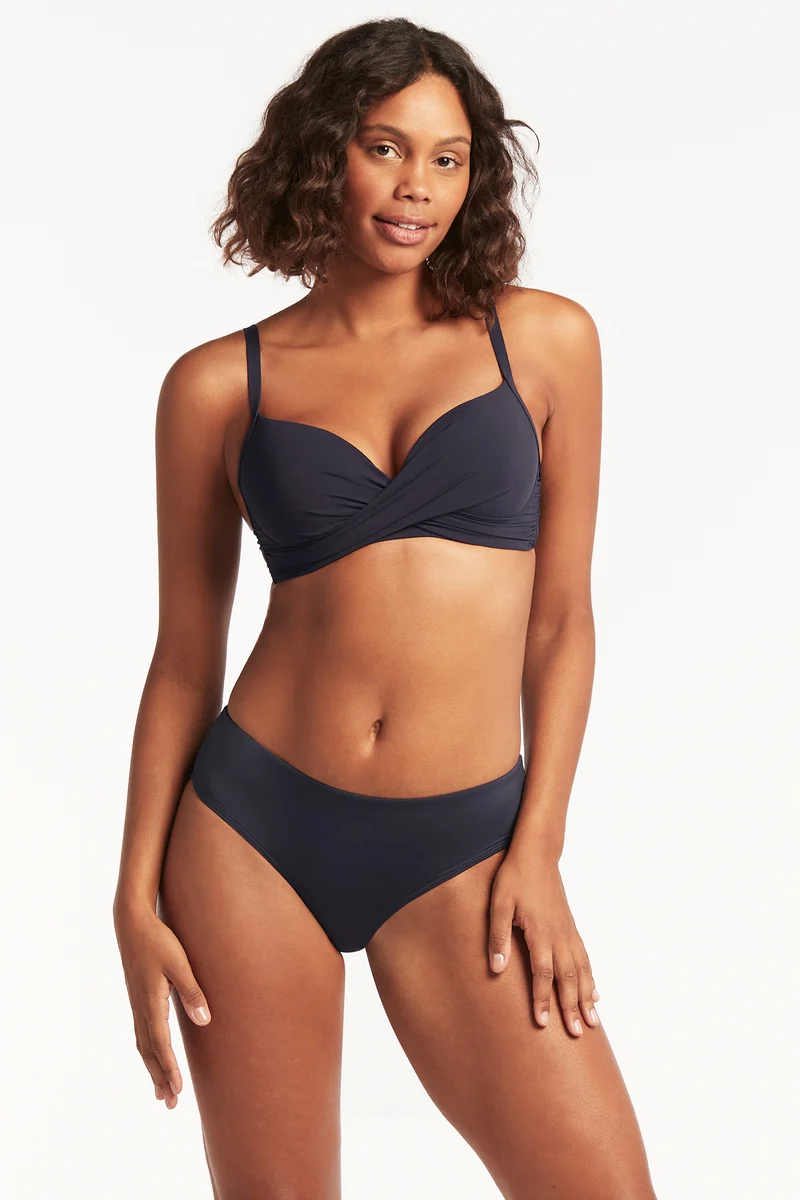 Eco Essentials Cross Front Moulded Cup Bra - Image 4