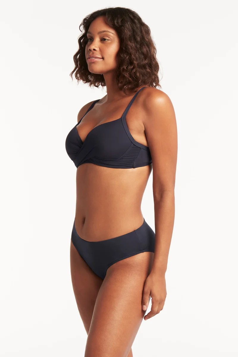 Eco Essentials Cross Front Moulded Cup Bra - Image 5
