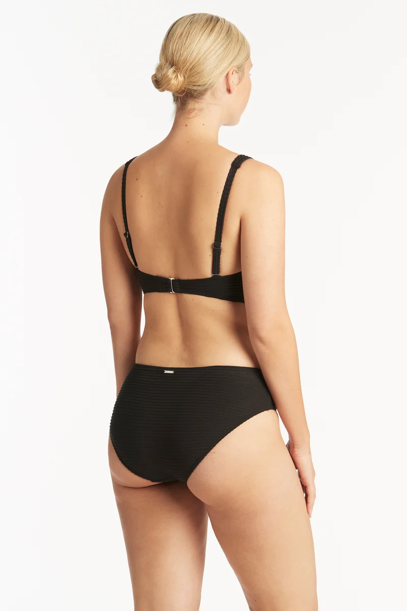 Spinnaker Cross Front Multifit Bra - Image 5