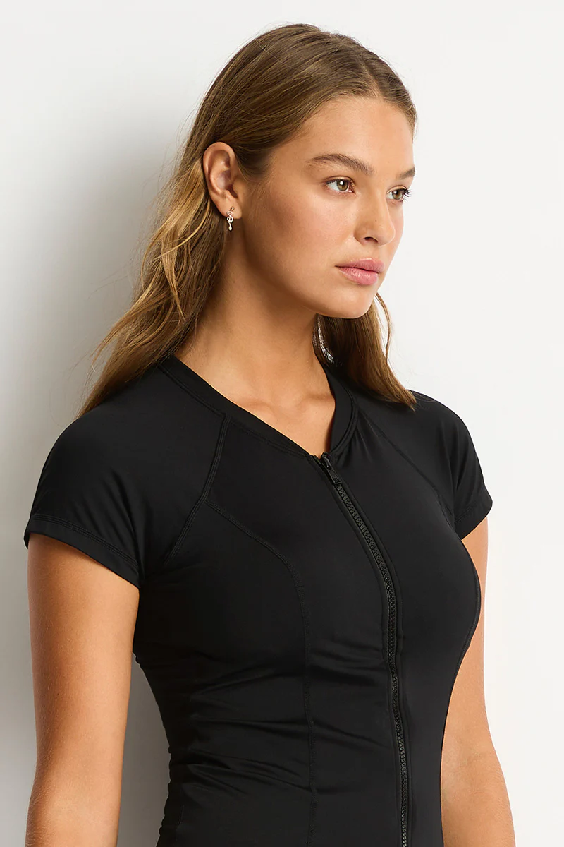 Eco Essentials Short Sleeve Rash Vest - Image 2